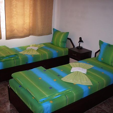 Georgievi Guest House เปาโมเรีย ภายนอก รูปภาพ
