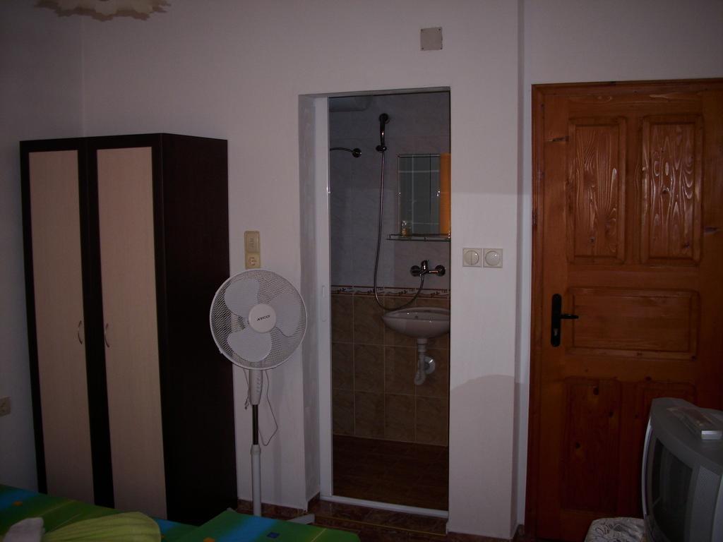 Georgievi Guest House เปาโมเรีย ภายนอก รูปภาพ