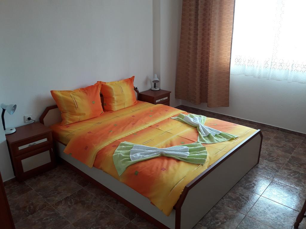Georgievi Guest House เปาโมเรีย ภายนอก รูปภาพ